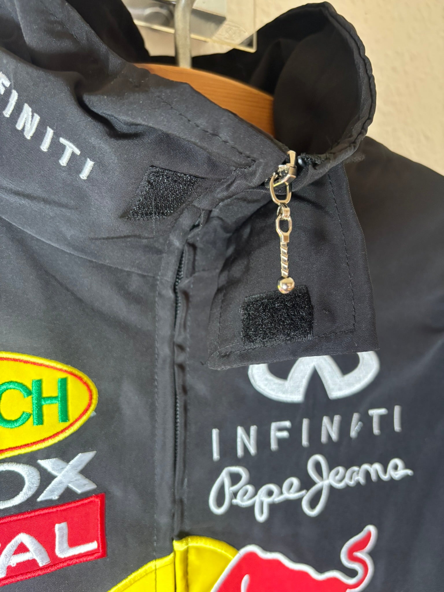 RedBull Vintage Racing Jacket BLACK